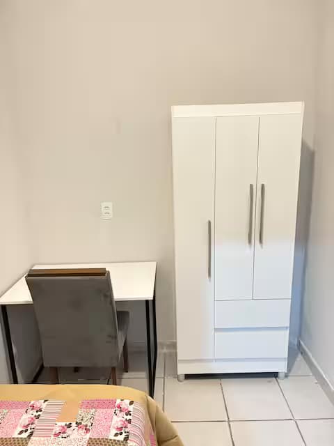 Quarto individual próximo ao metrô Japão-Liberdade - 10